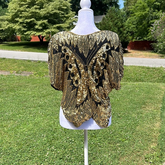 Small  Vintage Gold Sequin Butterfly Top - Picture 3 of 11